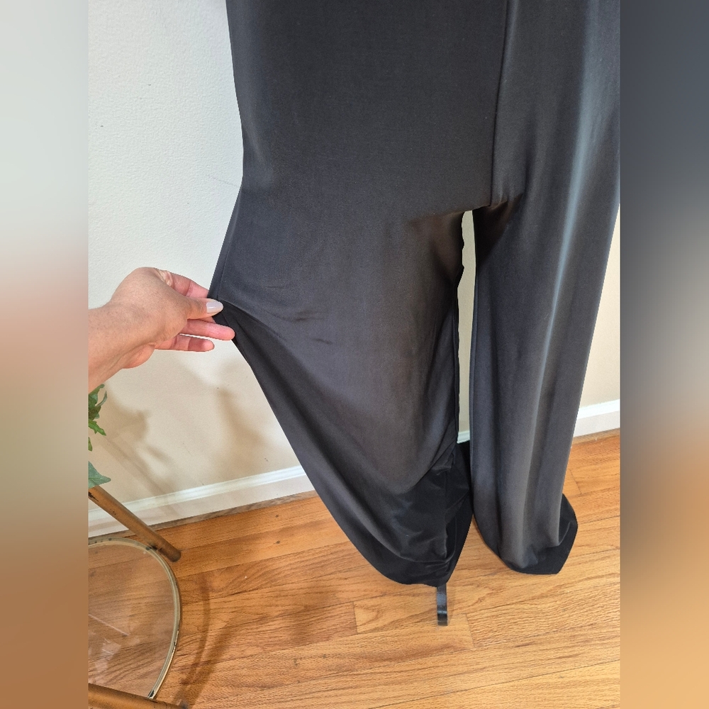 SABORA Elegant Black Halter Stretch Jumpsuit SIZE S..... - Picture 5 of 15